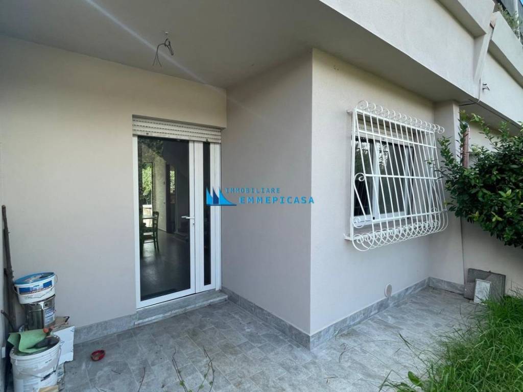 casa indipendente in vendita a Montignoso in zona Cinquale