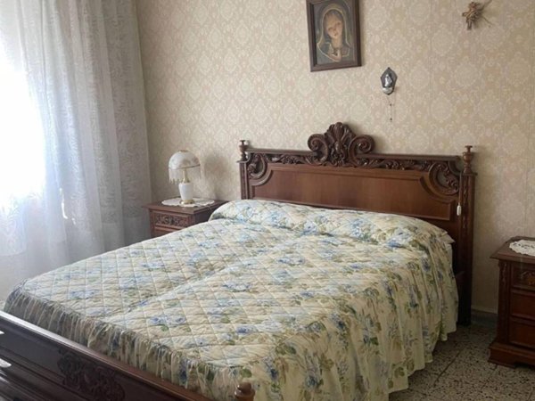 appartamento in vendita a Montignoso