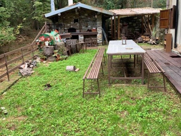 casa indipendente in vendita a Montignoso in zona Cinquale