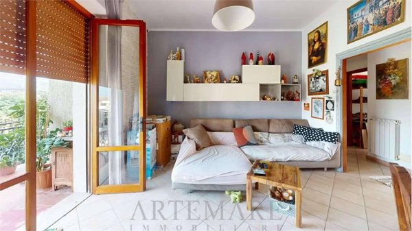 appartamento in vendita a Montignoso in zona Cervaiolo