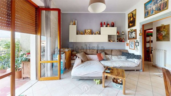 appartamento in vendita a Montignoso in zona Cervaiolo