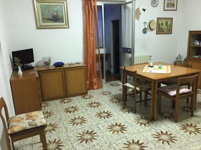 intera palazzina in vendita a Montignoso in zona Capanne