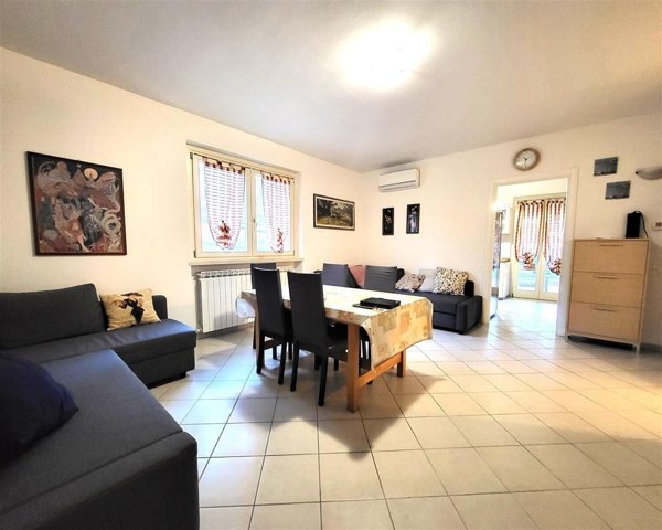 casa indipendente in vendita a Montignoso in zona Capanne