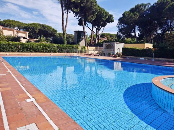 appartamento in vendita a Montignoso in zona Cinquale