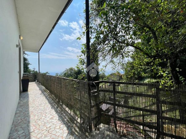 casa indipendente in vendita a Montignoso in zona Cinquale
