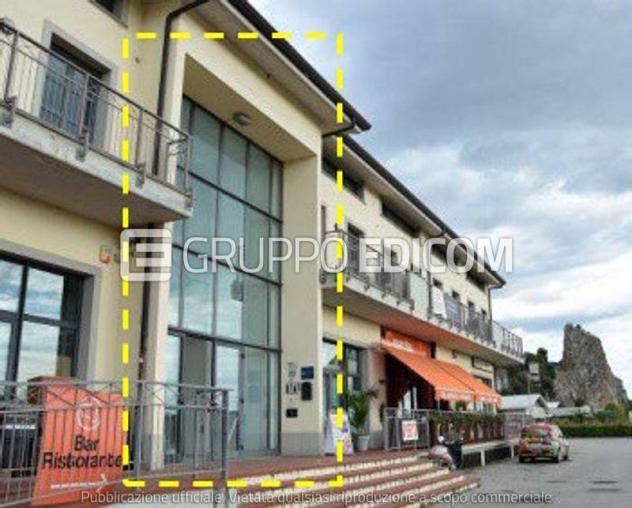 ufficio in vendita a Montignoso in zona Renella