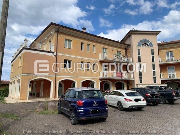 negozio in vendita a Montignoso in zona Cervaiolo