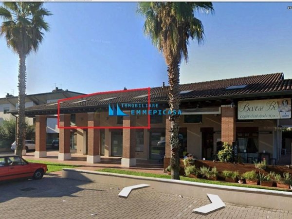 appartamento in vendita a Montignoso