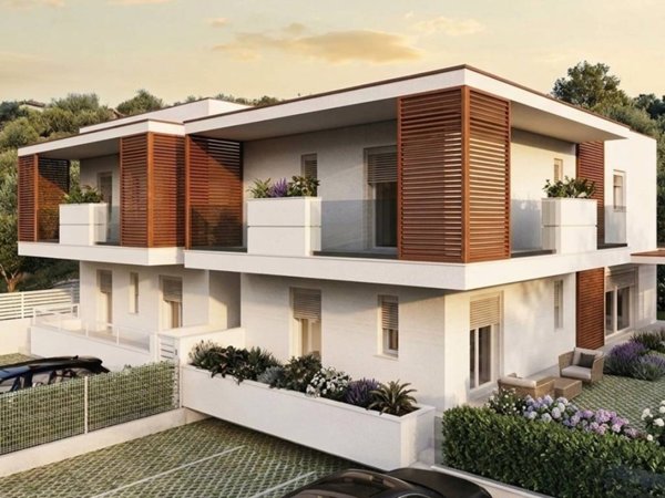 casa indipendente in vendita a Montignoso in zona Cinquale
