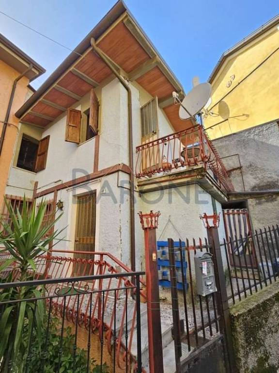 appartamento in vendita a Montignoso