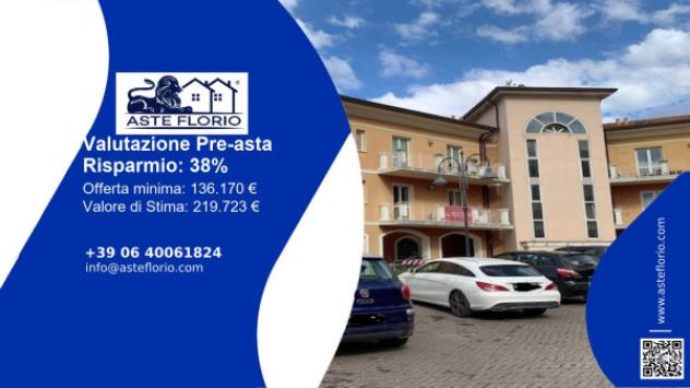ufficio in vendita a Montignoso in zona Cervaiolo