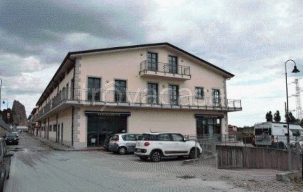 ufficio in vendita a Montignoso