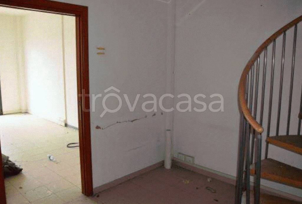 ufficio in vendita a Montignoso