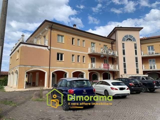 ufficio in vendita a Montignoso