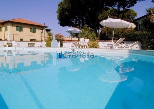 casa indipendente in vendita a Montignoso in zona Cinquale