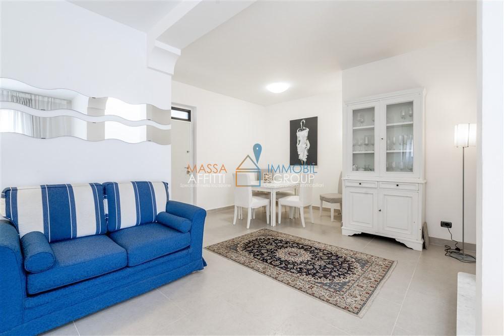 appartamento in vendita a Montignoso in zona Cervaiolo