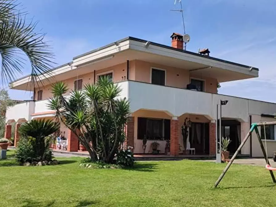 terreno edificabile in vendita a Montignoso in zona Debbia