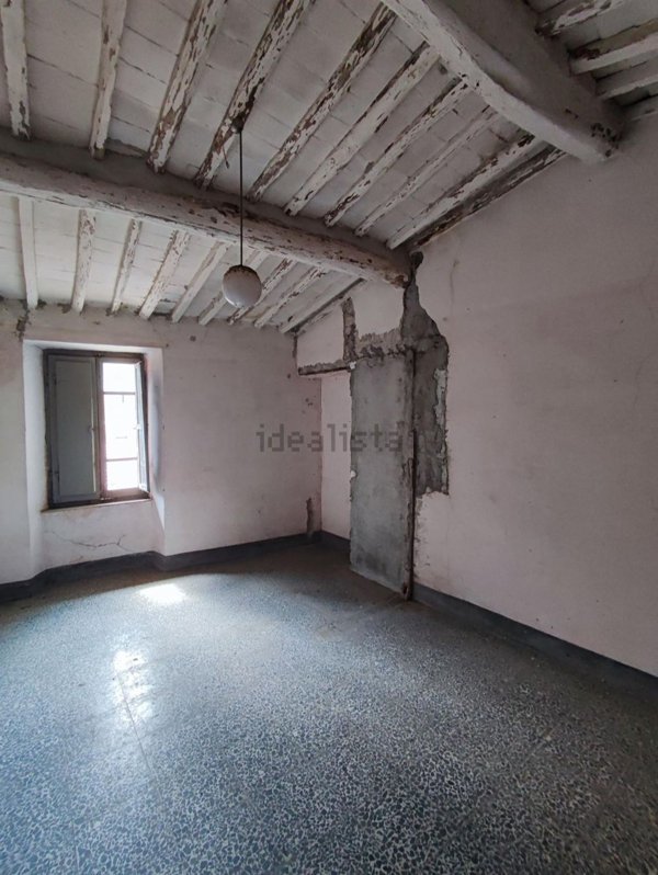 casa indipendente in vendita a Montignoso in zona Capanne