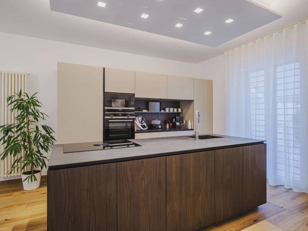 casa indipendente in vendita a Montignoso in zona Cinquale