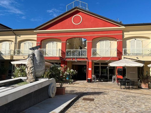 appartamento in vendita a Montignoso in zona Cinquale