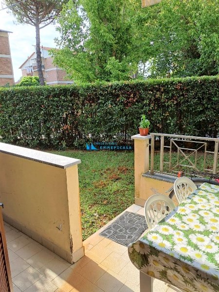 appartamento in vendita a Montignoso in zona Cinquale