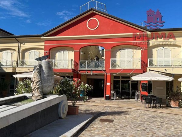 appartamento in vendita a Montignoso in zona Cinquale