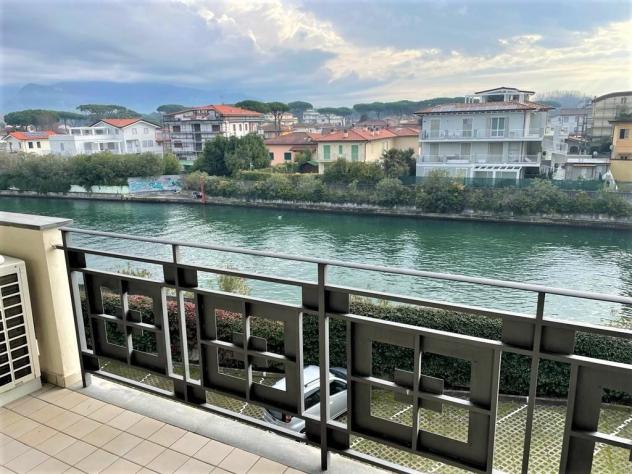 appartamento in vendita a Montignoso in zona Cinquale