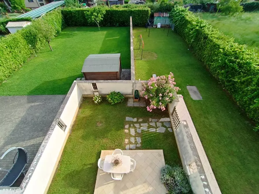 casa indipendente in vendita a Montignoso in zona Cervaiolo