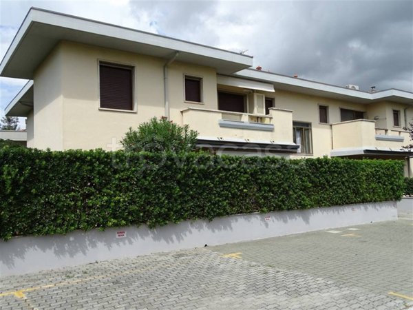 appartamento in vendita a Montignoso in zona Cinquale