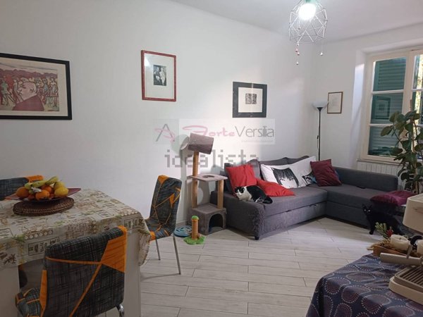 appartamento in vendita a Montignoso