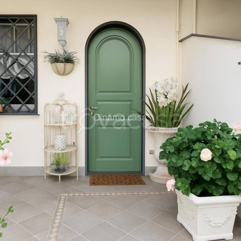 casa indipendente in vendita a Montignoso in zona Cinquale