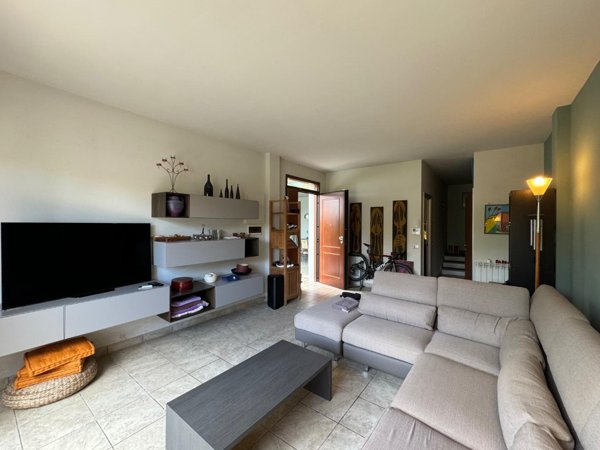 casa indipendente in vendita a Montignoso in zona Cinquale