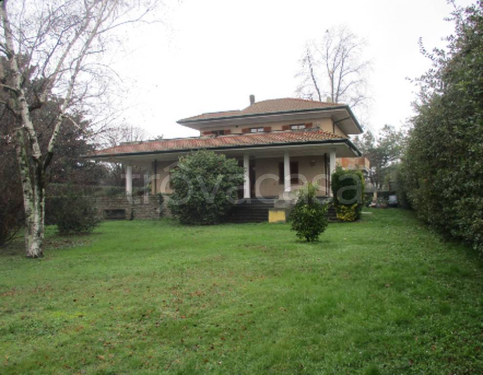 appartamento in vendita a Montignoso