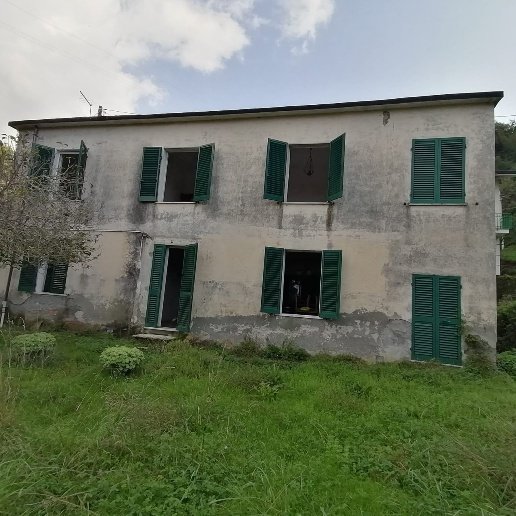 casa indipendente in vendita a Montignoso in zona Capanne