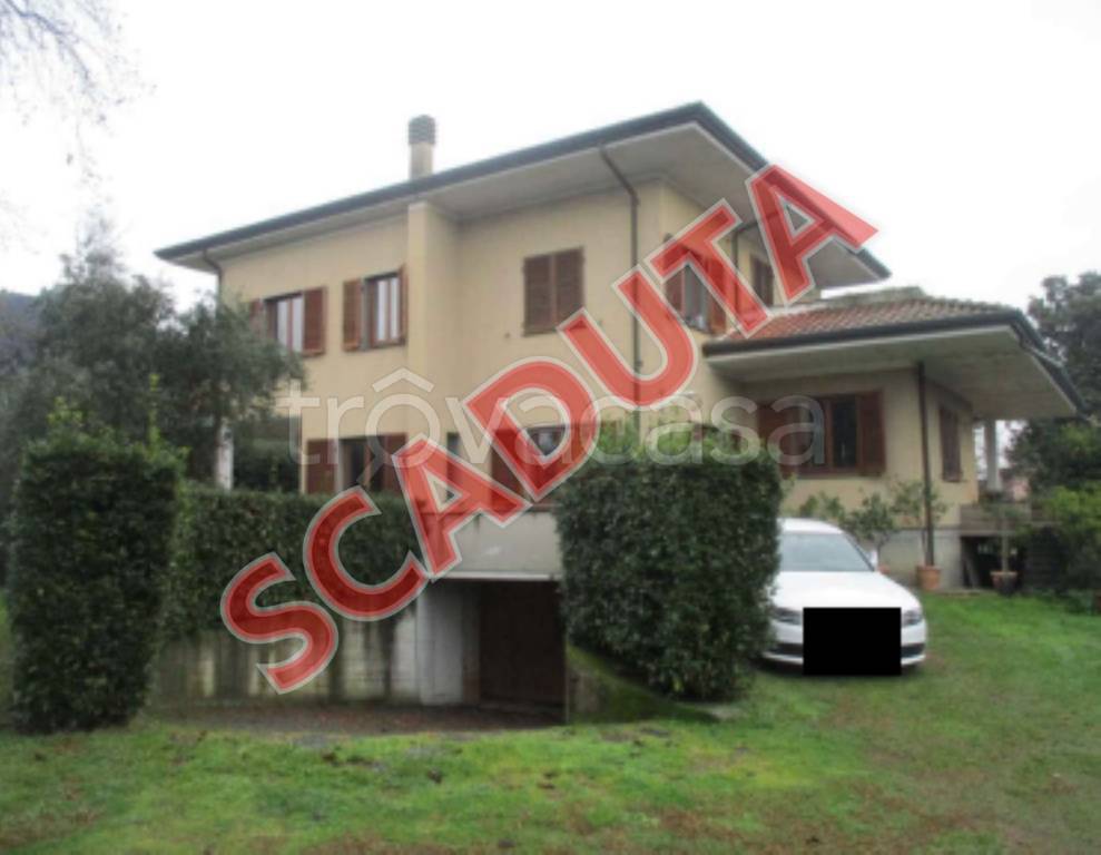 appartamento in vendita a Montignoso