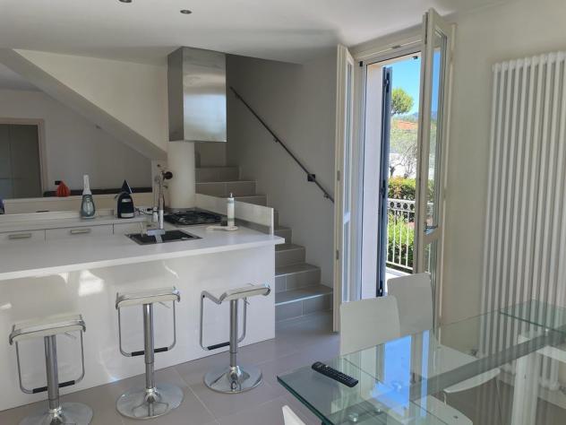 casa indipendente in vendita a Montignoso in zona Cinquale