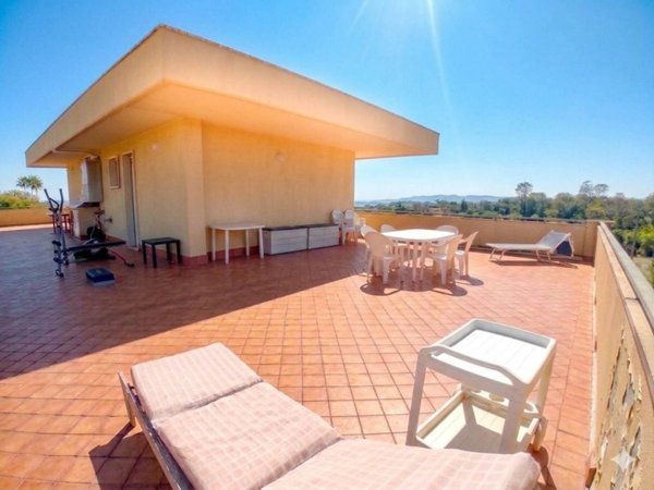 casa indipendente in vendita a Montignoso in zona Cinquale