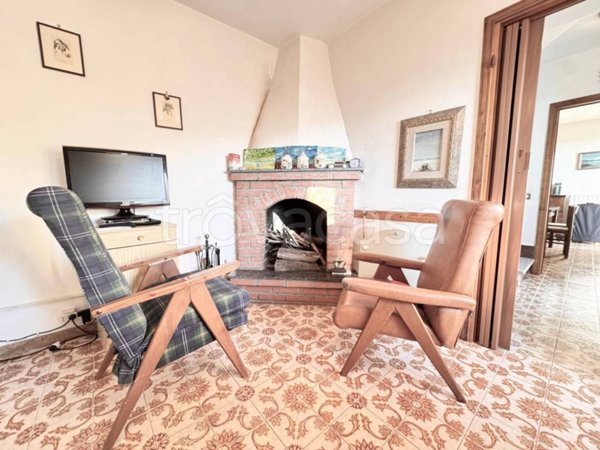 casa indipendente in vendita a Montignoso in zona Sant'Eustachio