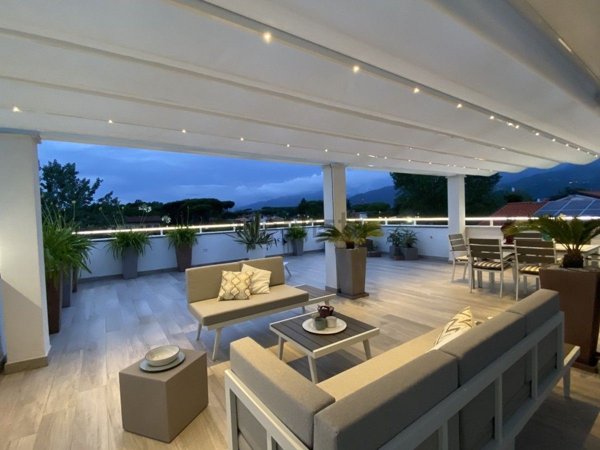 appartamento in vendita a Montignoso in zona Cinquale