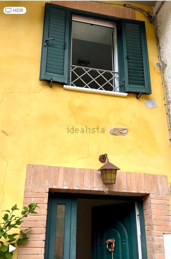 quadrivano in vendita a Montignoso