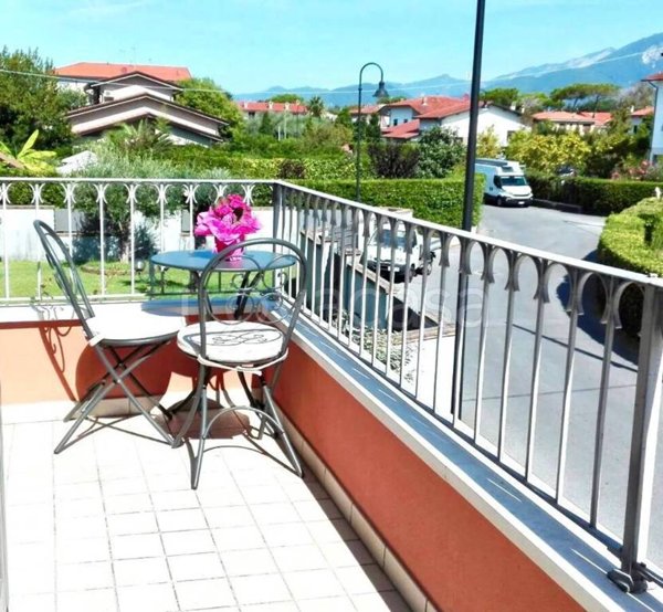 appartamento in vendita a Montignoso in zona Cinquale