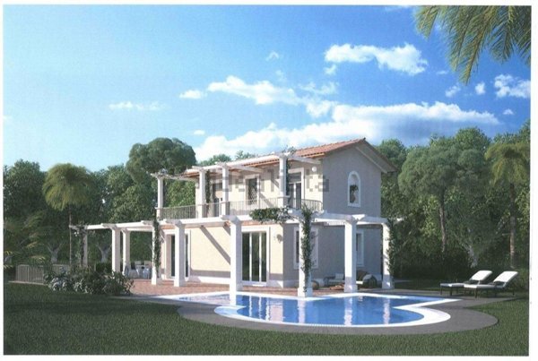 casa indipendente in vendita a Montignoso