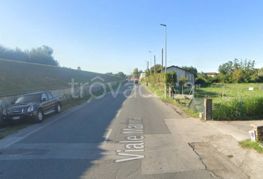 casa indipendente in vendita a Montignoso