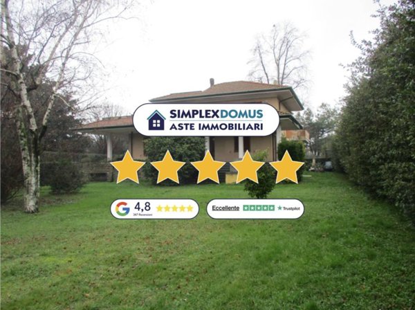 casa indipendente in vendita a Montignoso