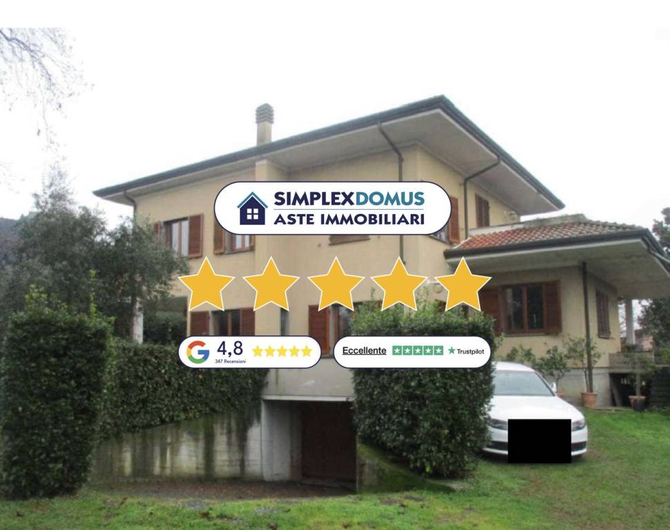 casa indipendente in vendita a Montignoso