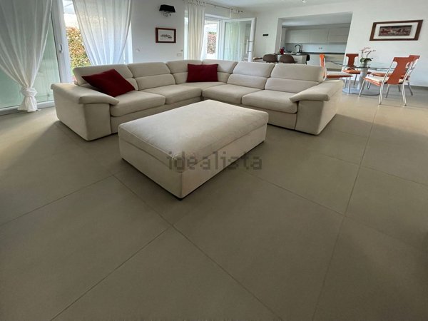 casa indipendente in vendita a Montignoso in zona Cinquale