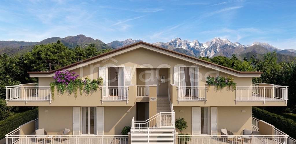 appartamento in vendita a Montignoso in zona Cinquale