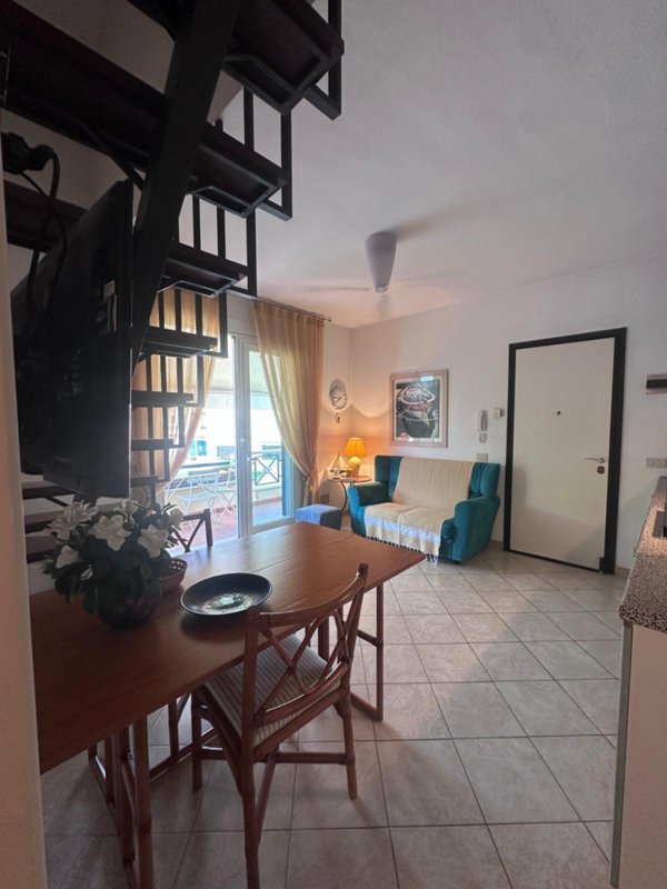 appartamento in vendita a Montignoso in zona Cinquale