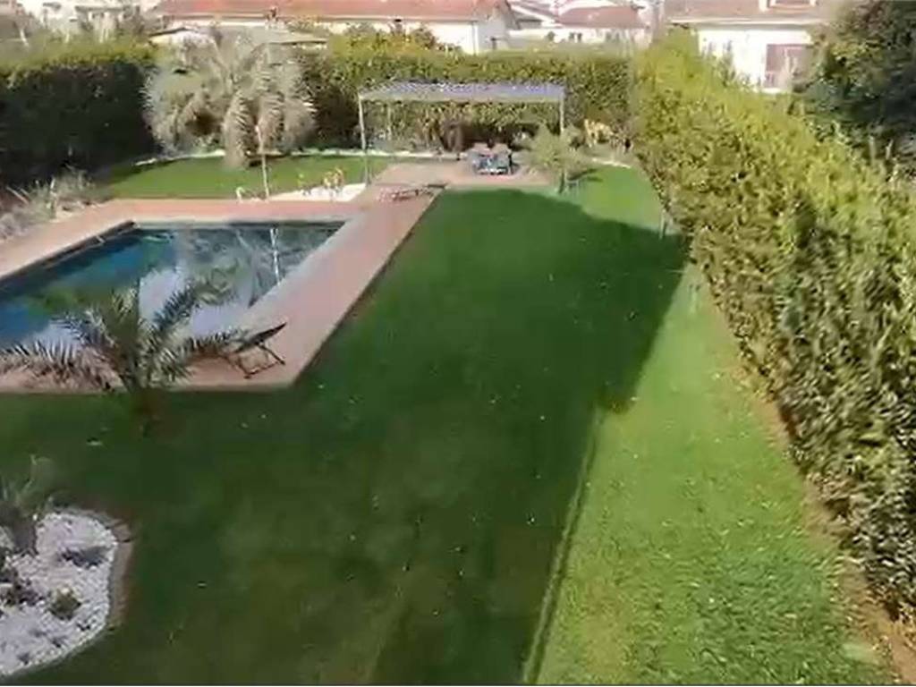 casa indipendente in vendita a Montignoso in zona Renella