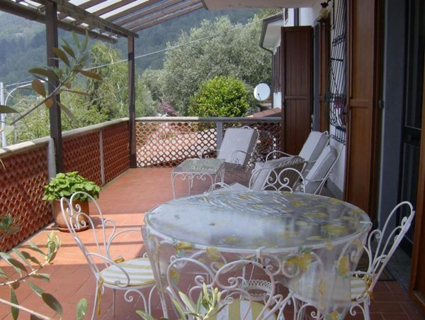 appartamento in vendita a Montignoso in zona Sant'Eustachio